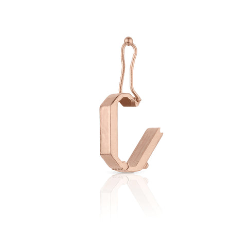 in her open position to accept your chain or strand + pendants<span class='visuallyhidden'>; shop help at 760-978-9297.</span>