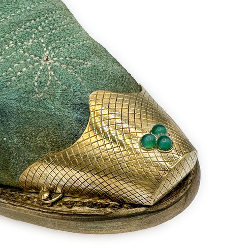 boot tip hardware, up close <span class='visuallyhidden'>Text, call 323-404-2959 for shop help.</span>