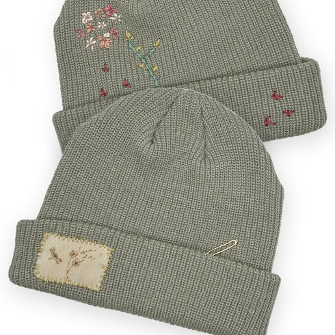 Dominique Cohen designer beanie in dragonfly floral motif with 18k gold plated elongated link accent <span class='visuallyhidden'>Text, phone 323-404-2959 for shop help.</span>