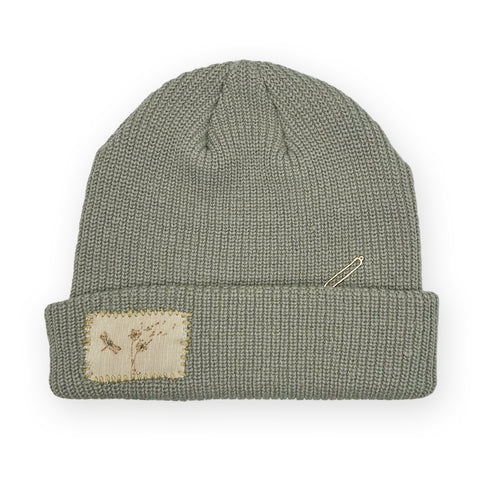 dragonfly floral motif (front) in oatmeal with 18k gold plated elongated link <span class='visuallyhidden'>Text, phone 323-404-2959 for shop help.</span>