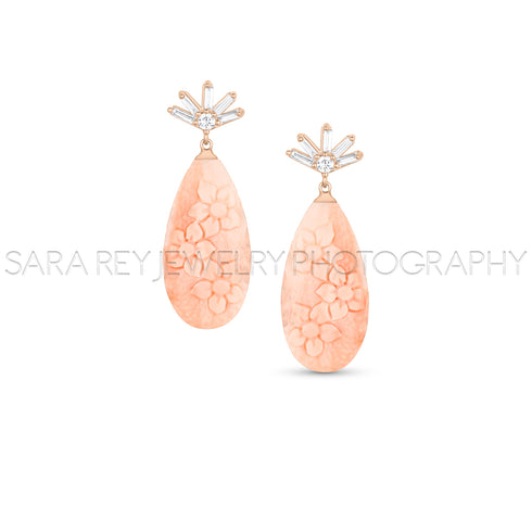 carved ombré coral teardrop and diamond earring, <br>in 18k rose gold, <br>0.96ct