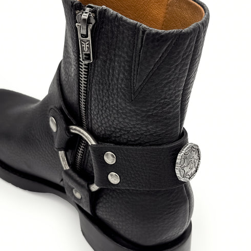 with thunderbird hardware + classic harness hardware and silver rivets<span class='visuallyhidden'>; shopping help at 323-404-2959.</span>