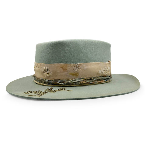 so many details to love <span class='visuallyhidden'>Call, text 323-404-2959 for shopping help.</span>