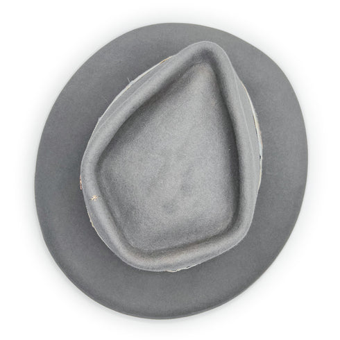 special diamond-shaped crown<span class='visuallyhidden'>; shop help at 760-978-9297.</span>