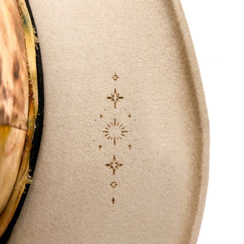 upper brim burns (so pretty!), up close<span class='visuallyhidden'>; 323-404-2959 for shop help.</span>