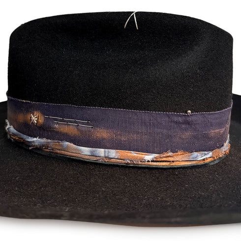 right side, up close <span class='visuallyhidden'>Call, text 323-404-2959 for shop help.</span>