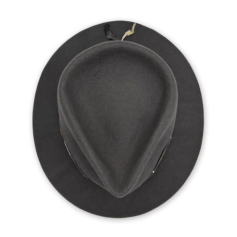 from overhead, her face-flattering angles<span class='visuallyhidden'>; shop help at 760-978-9297.</span>