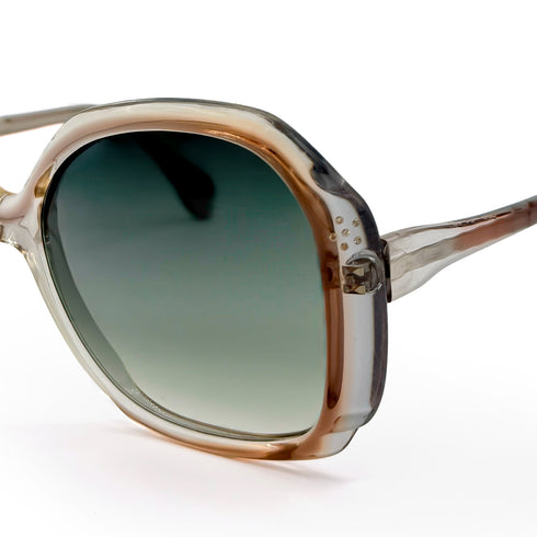 kissed with champagne diamond flowers<span class='visuallyhidden'>; shop help at 760-978-9297.</span>