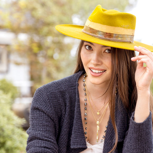 excellent with jewelry and apparel from<br>shop the look > cruisin <span class='visuallyhidden'>Call, text 323-404-2959 for shopping help.</span>