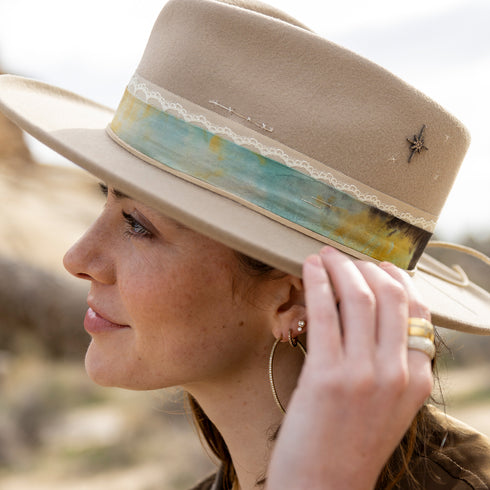 white diamond, yellow gold sis, up close<br>shop the look > mineral spring<span class='visuallyhidden'>; shop help at 760-978-9297.</span>