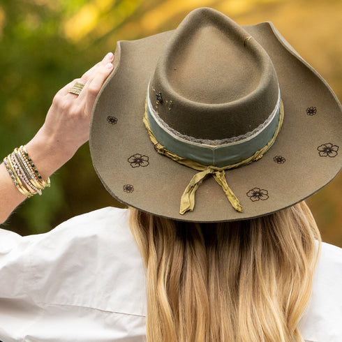 shop the look > topanga canyon <span class='visuallyhidden'>Call, text 323-404-2959 for shop help.</span>