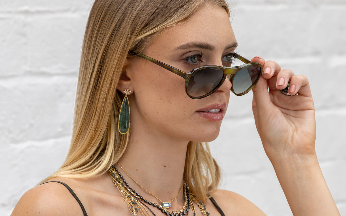 shop the look > peninsula<span class='visuallyhidden'>; shop help at 760-978-9297.</span>