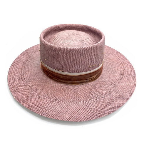 from the front, her details subdued, classy <span class='visuallyhidden'>Call or text 323-404-2959 if you need shopping assistance.</span>