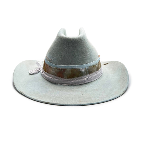 up front – traditional cowboy lines, gracefully softened <span class='visuallyhidden'>Call or text 323-404-2959 if you need shopping assistance.</span>