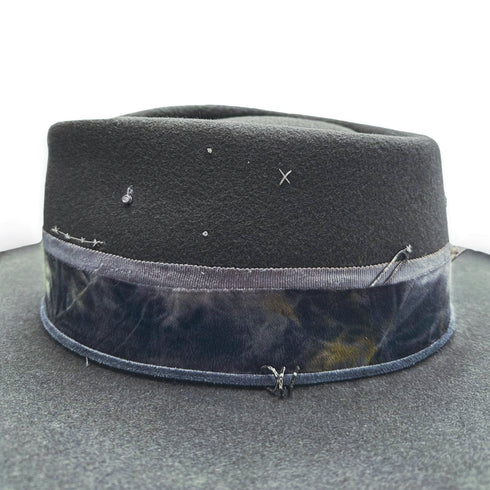 jewelry and other details, up close <span class='visuallyhidden'>Call or text 323-404-2959 if you need shopping assistance.</span>