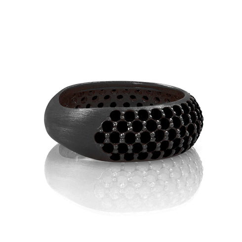 Euro shank, tapering band for comfort <span class='visuallyhidden'>Contact the Beverly Hills store at 323-404-2959 or through this website for shopping assistance.</span>