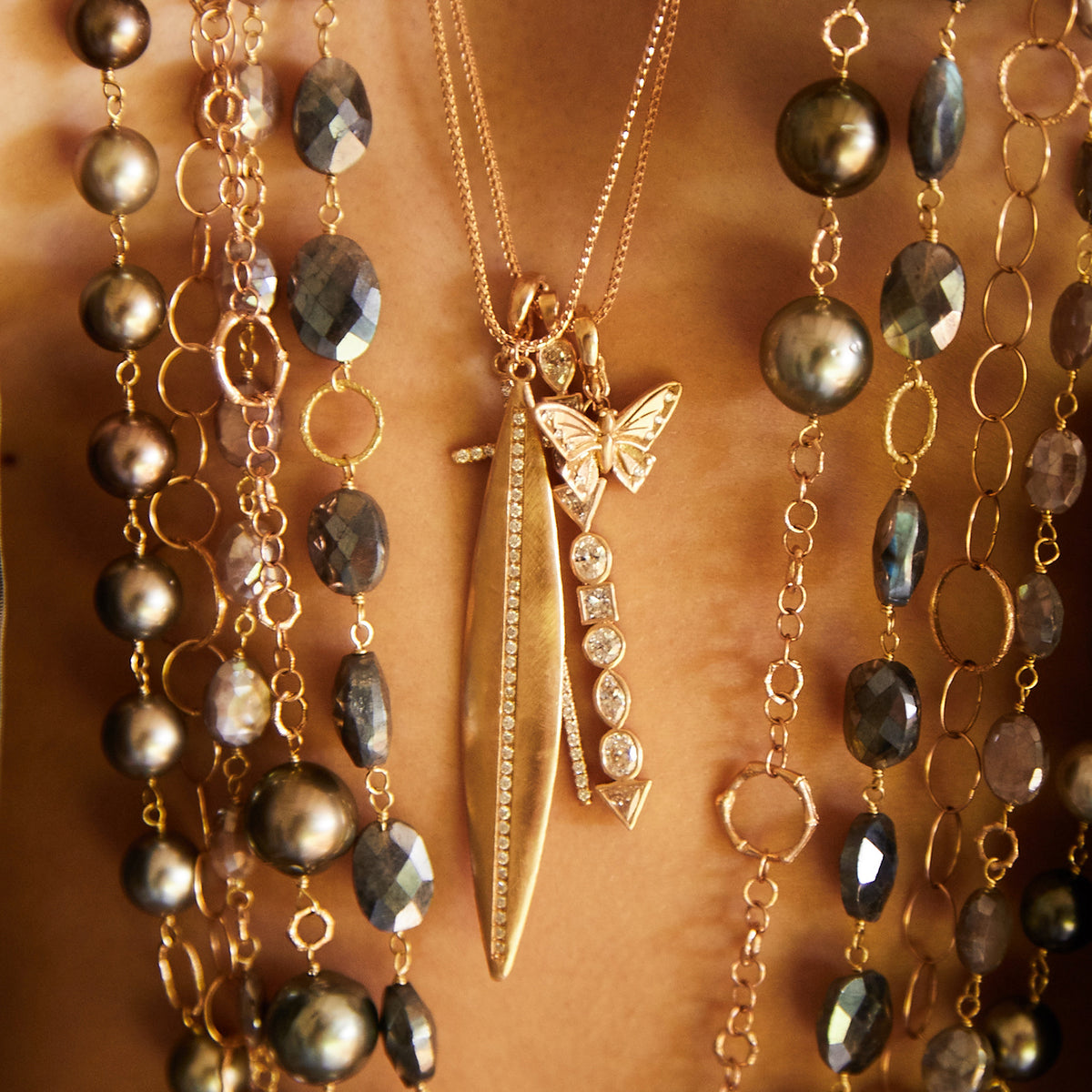 shop the look > bold allure,<br>up close <span class='visuallyhidden'>Call or text 323-404-2959 if you need shopping assistance.</span>