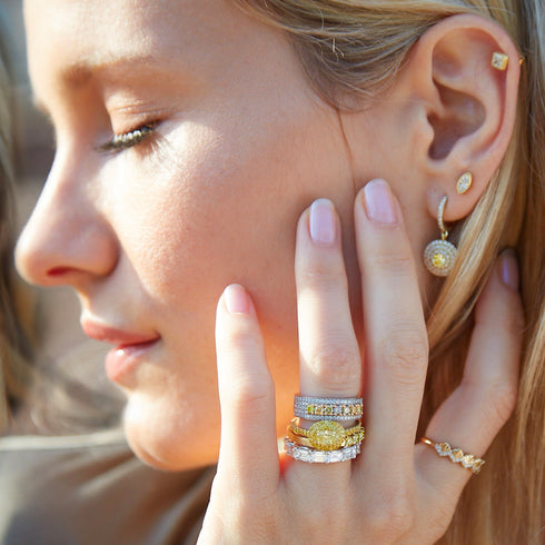 swap for (retired) full-bezel sis in<br>shop the look > baskin’ <span class='visuallyhidden'>Call or text 323-404-2959 if you need shopping assistance.</span>