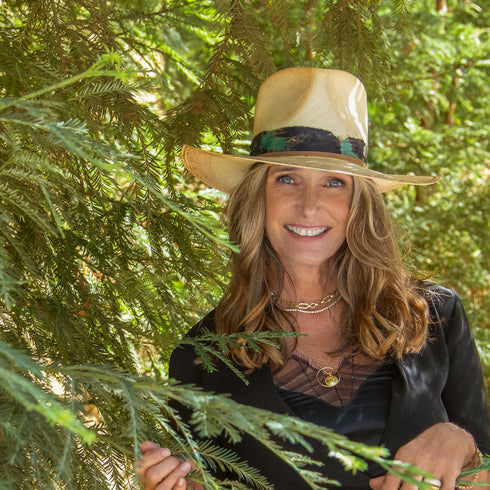 shop the look > feeling golden <span class='visuallyhidden'>Call or text 323-404-2959 if you need shopping assistance.</span>