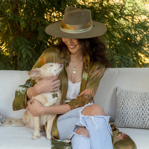 tootling around town with your bestie.<br>shop the look > desert bloom (stack two) <span class='visuallyhidden'>Call or text 323-404-2959 if you need shopping assistance.</span>